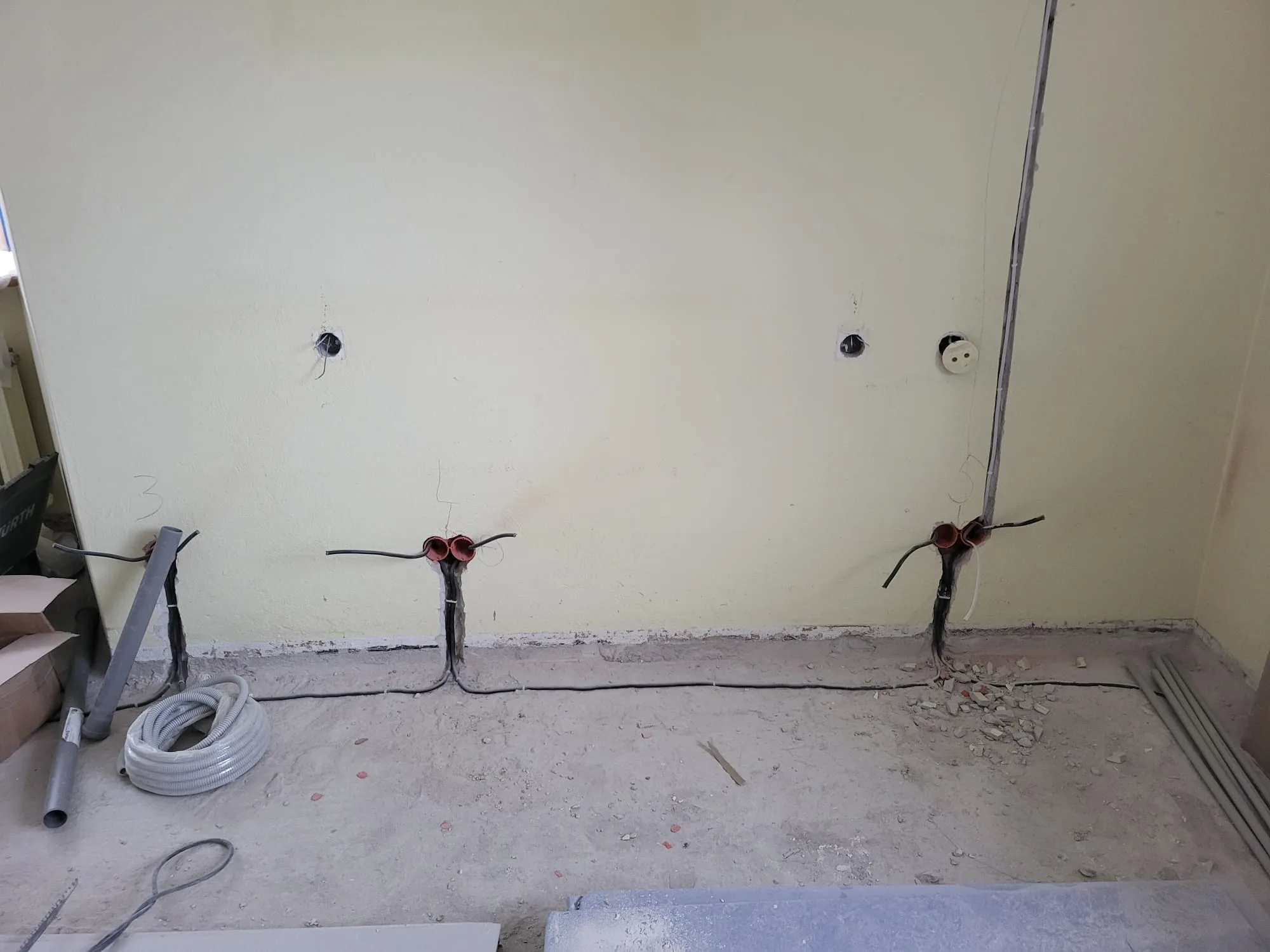 Montaż instalacji elektrycznej